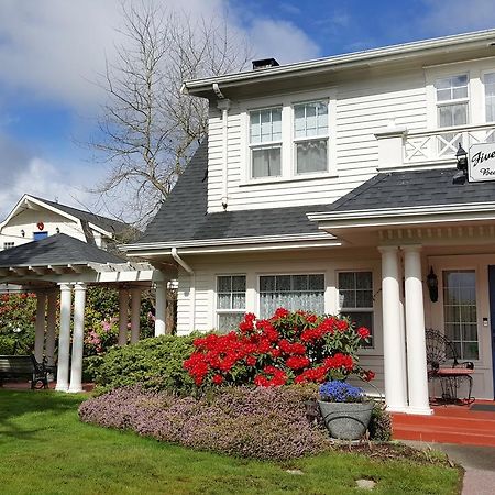 Five Seasuns Bed And Breakfast Port Angeles Exterior photo